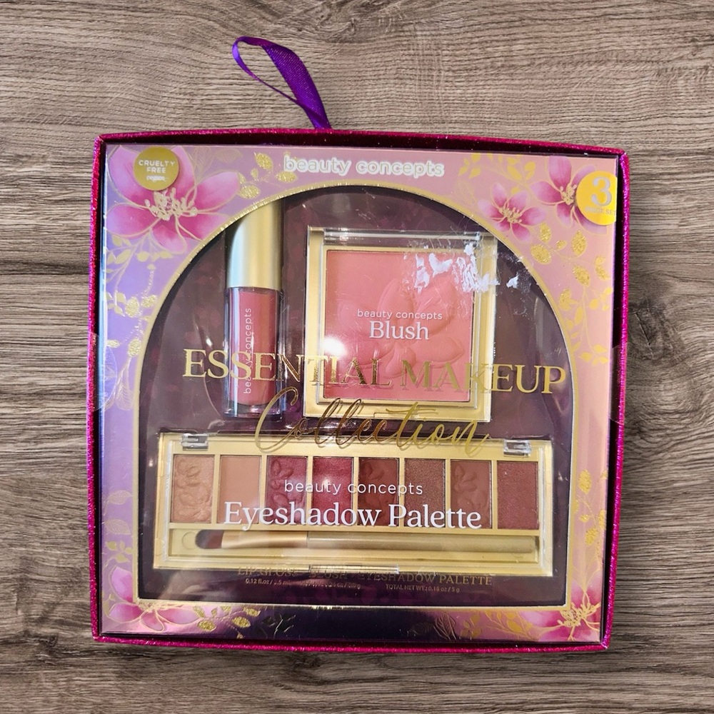 New Essential Makeup Collection Set